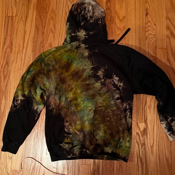 Women’s/Uni-sex, Dark Tye-die Hoodie, Size Medium, - Picture 2 of 6